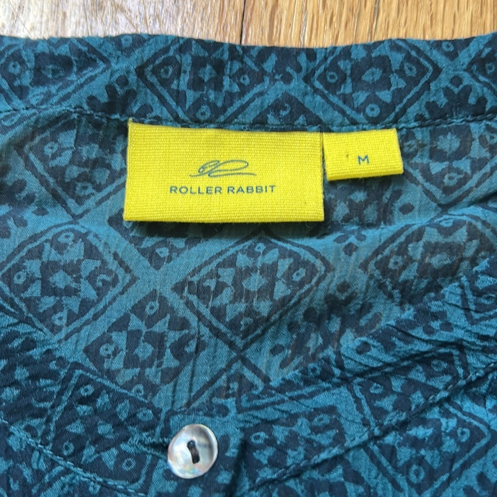 Roller Rabbit, Blouse Size Medium - image 2